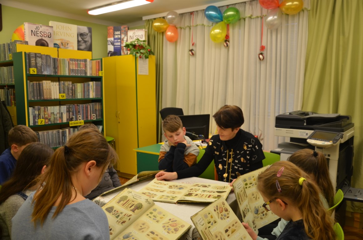 Karnawał w bibliotece Gminna Biblioteka Publiczna w Lubeni